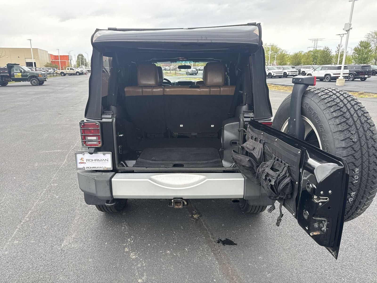 2011 Jeep Wrangler Unlimited Sahara