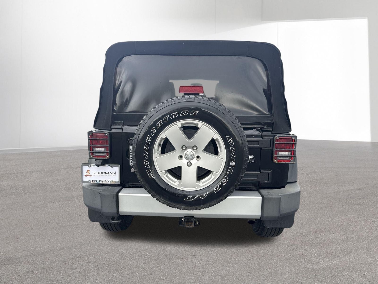 2011 Jeep Wrangler Unlimited Sahara
