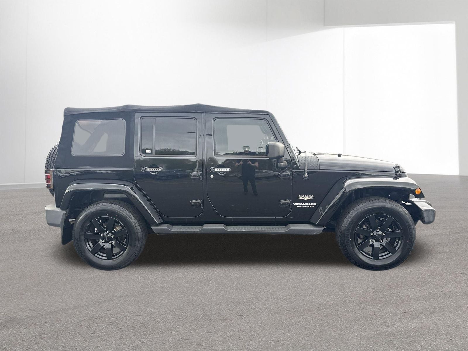 2011 Jeep Wrangler Unlimited Sahara