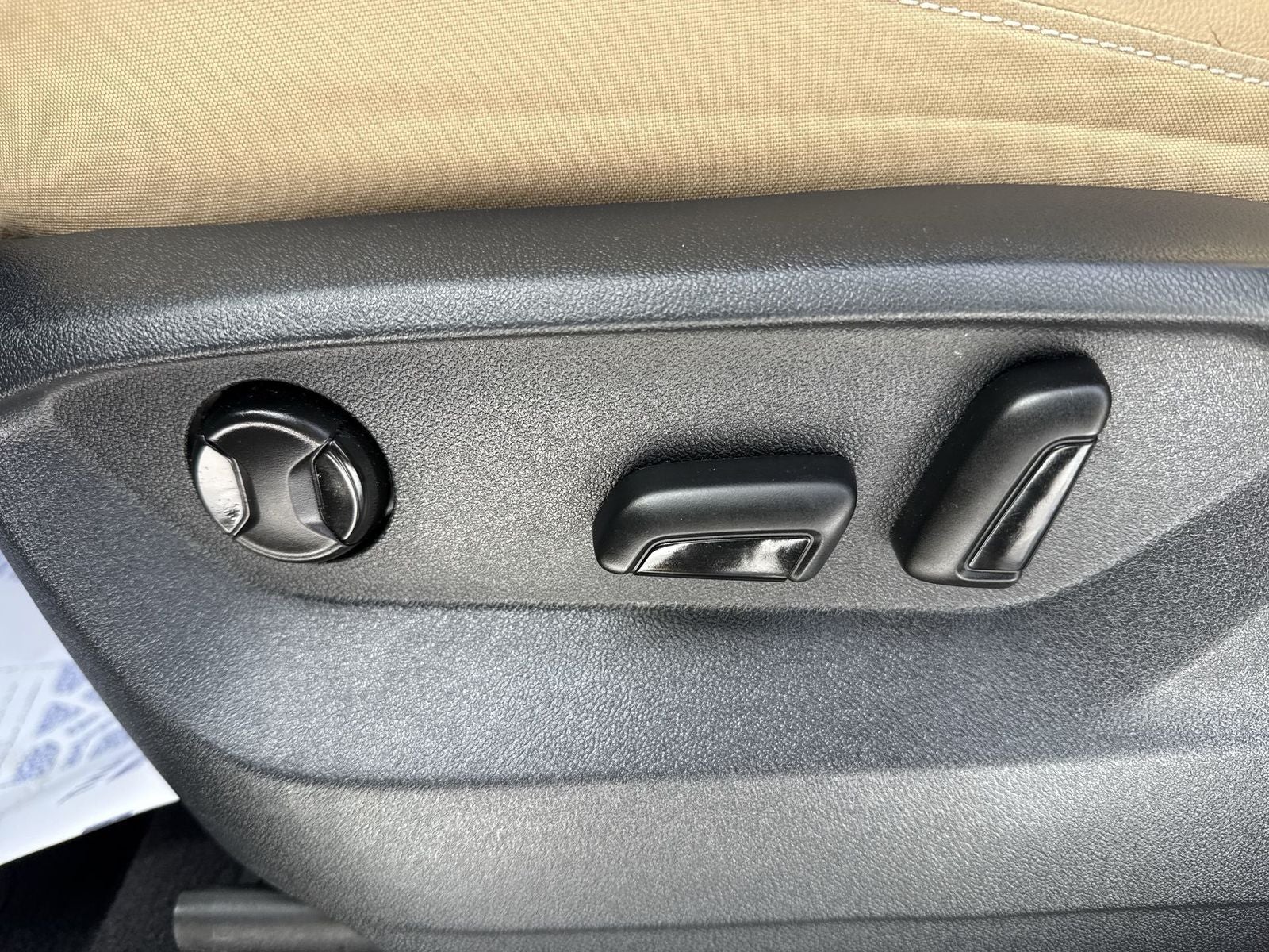 2020 Volkswagen Atlas Cross Sport 2.0T SE w/Technology 4Motion