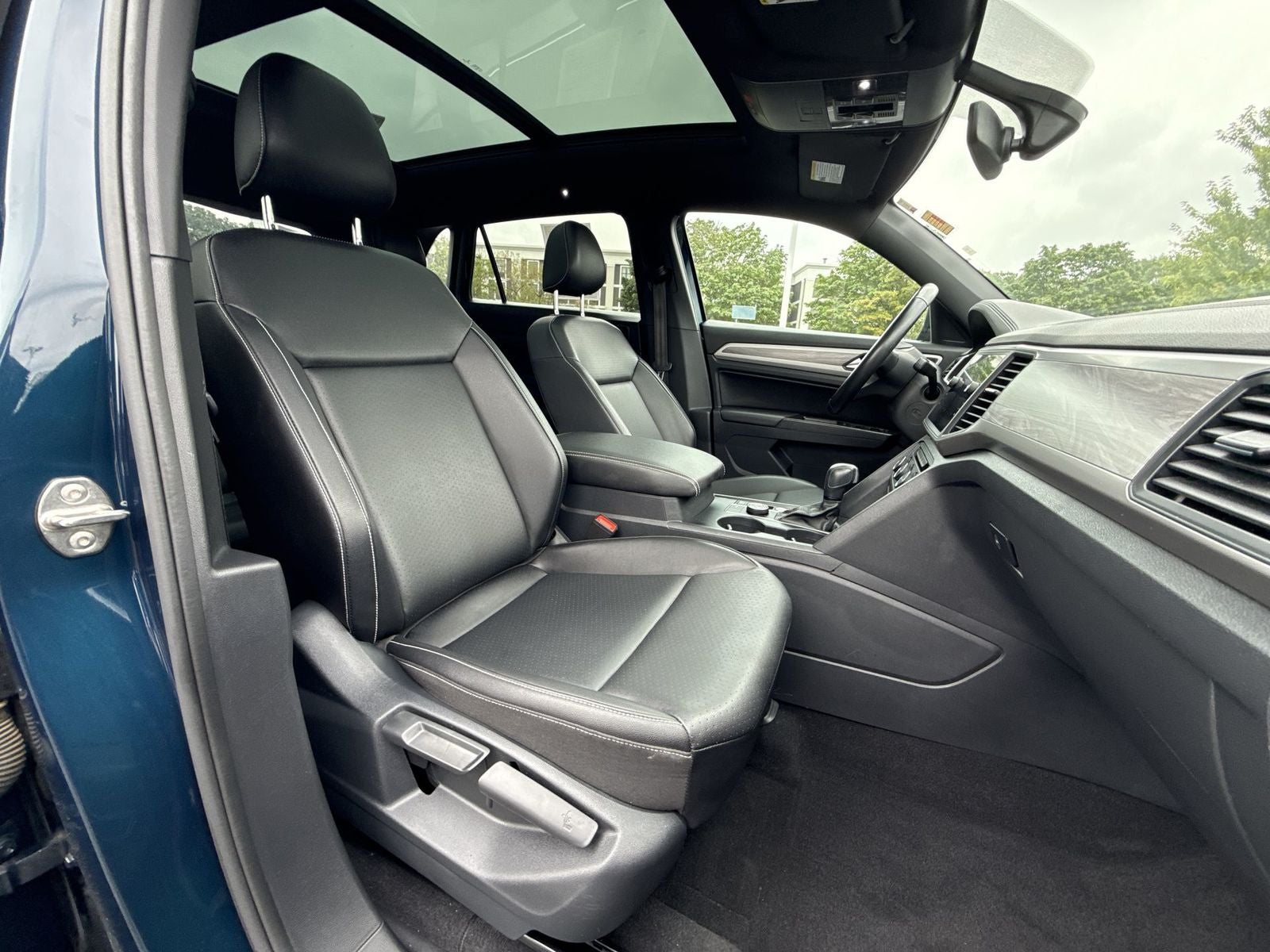 2020 Volkswagen Atlas Cross Sport 3.6L V6 SE w/Technology 4Motion