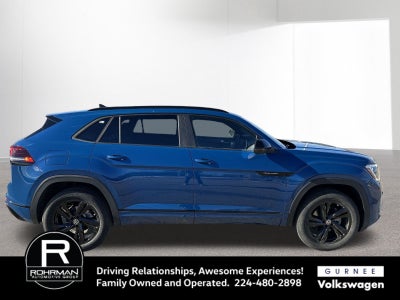 2025 Volkswagen Atlas Cross Sport 2.0T SEL R-Line Black