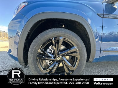 2025 Volkswagen Atlas Cross Sport 2.0T SEL R-Line Black