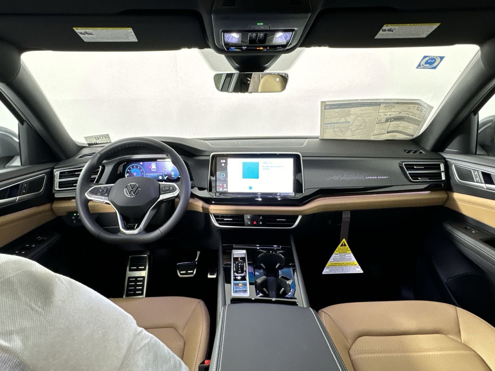 2024 Volkswagen Atlas Cross Sport 2.0T SEL R-Line