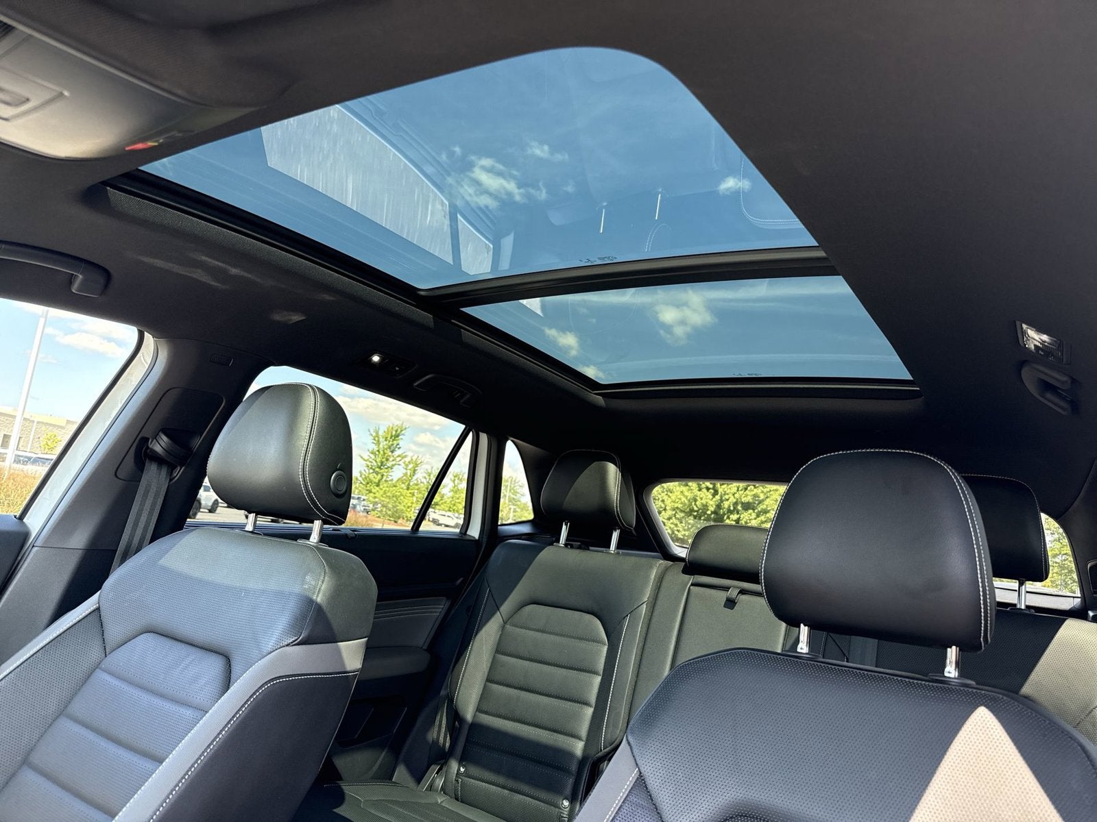 2021 Volkswagen Atlas Cross Sport 3.6L V6 SEL Premium R-Line