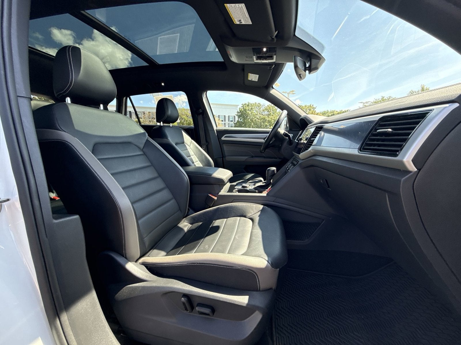 2021 Volkswagen Atlas Cross Sport 3.6L V6 SEL Premium R-Line