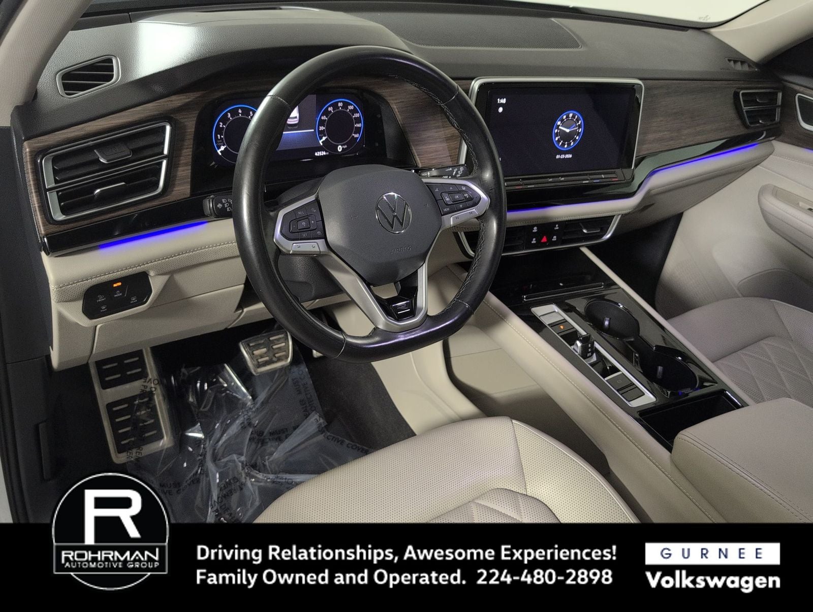 2024 Volkswagen Atlas 2.0T SEL Premium R-Line