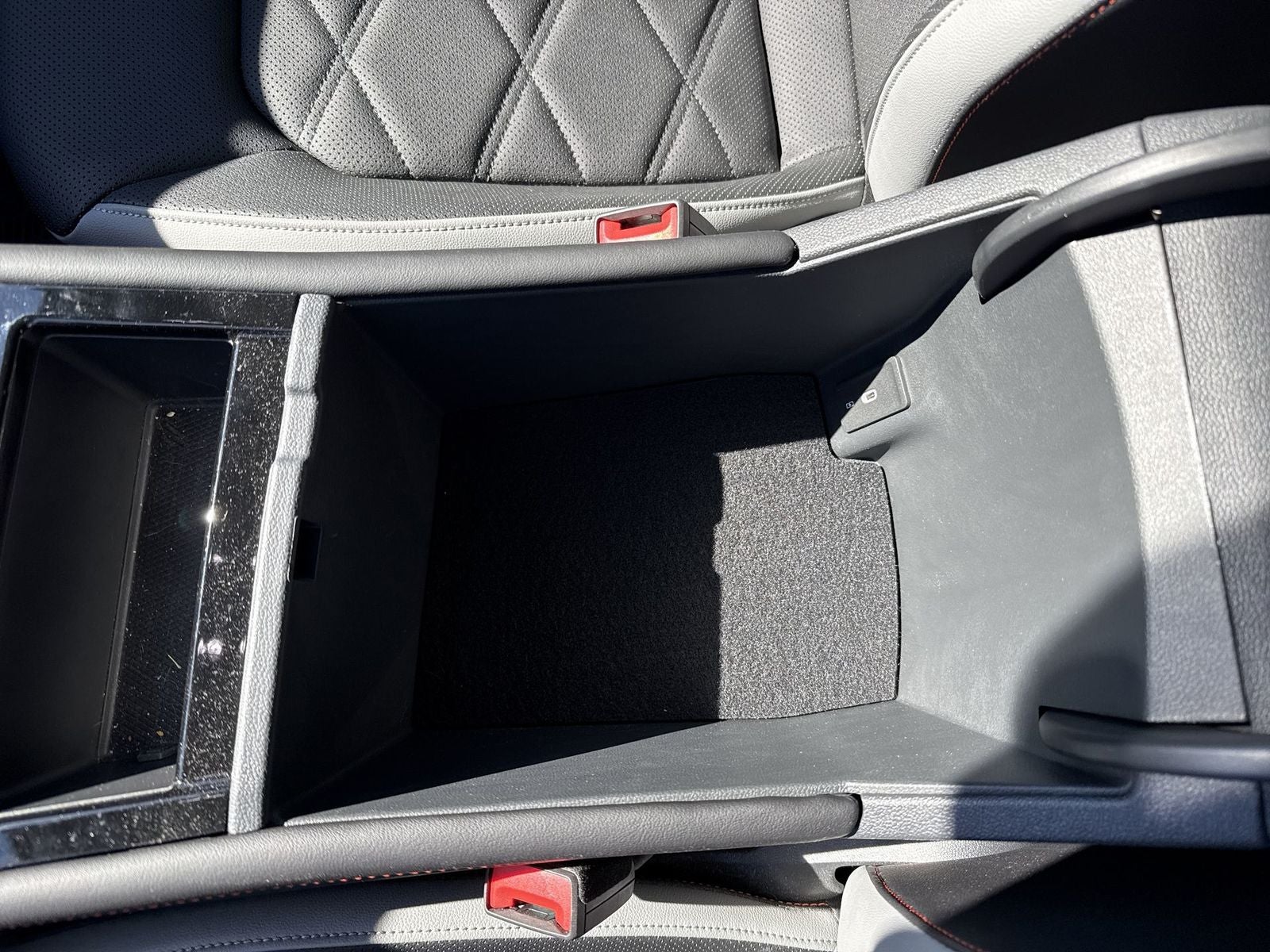 2024 Volkswagen Atlas 2.0T Peak Edition SEL