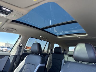 2024 Volkswagen Atlas 2.0T Peak Edition SEL