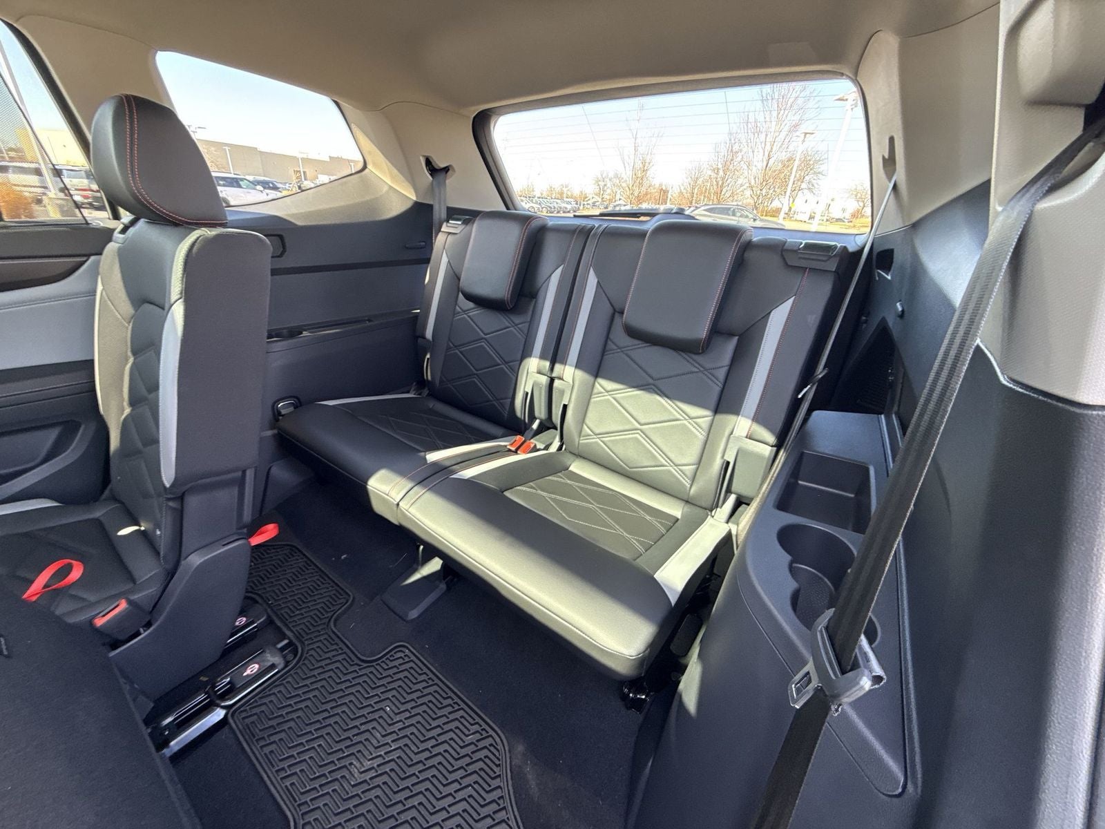 2024 Volkswagen Atlas 2.0T Peak Edition SEL