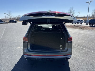 2024 Volkswagen Atlas 2.0T Peak Edition SEL