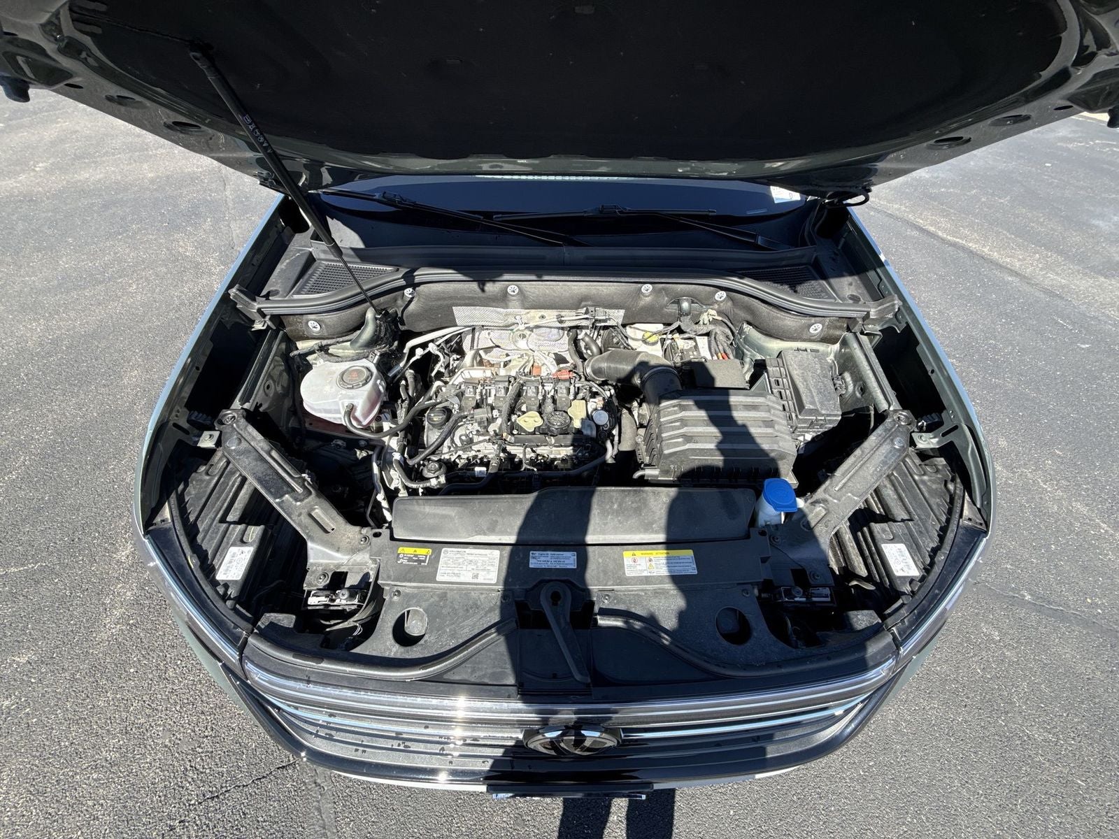 2024 Volkswagen Atlas 2.0T Peak Edition SEL