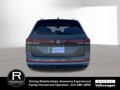 2024 Volkswagen Atlas 2.0T Peak Edition SEL