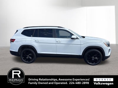 2024 Volkswagen Atlas 2.0T SE w/Technology