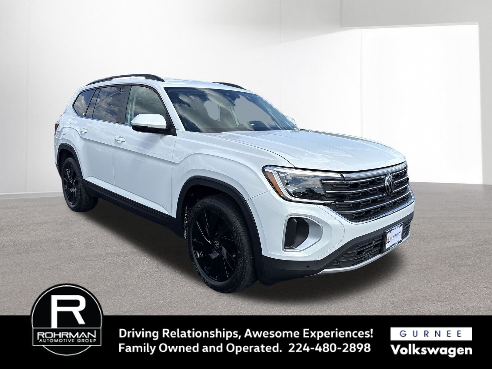 2024 Volkswagen Atlas 2.0T SE w/Technology