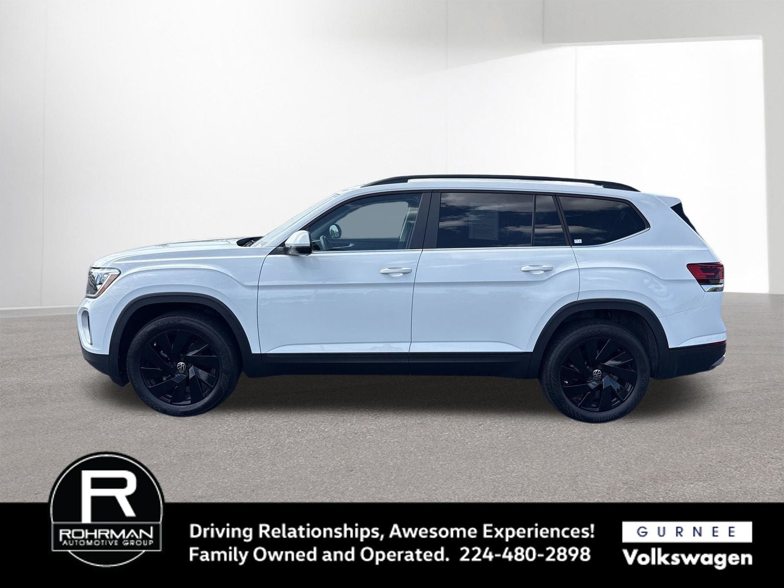 2024 Volkswagen Atlas 2.0T SE w/Technology