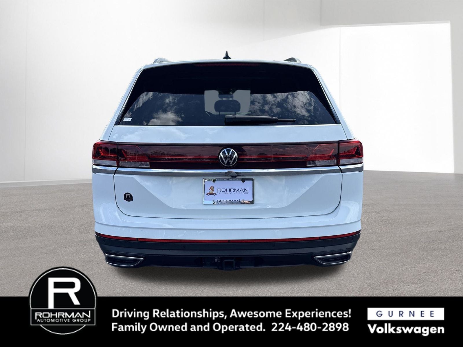 2024 Volkswagen Atlas 2.0T SE w/Technology