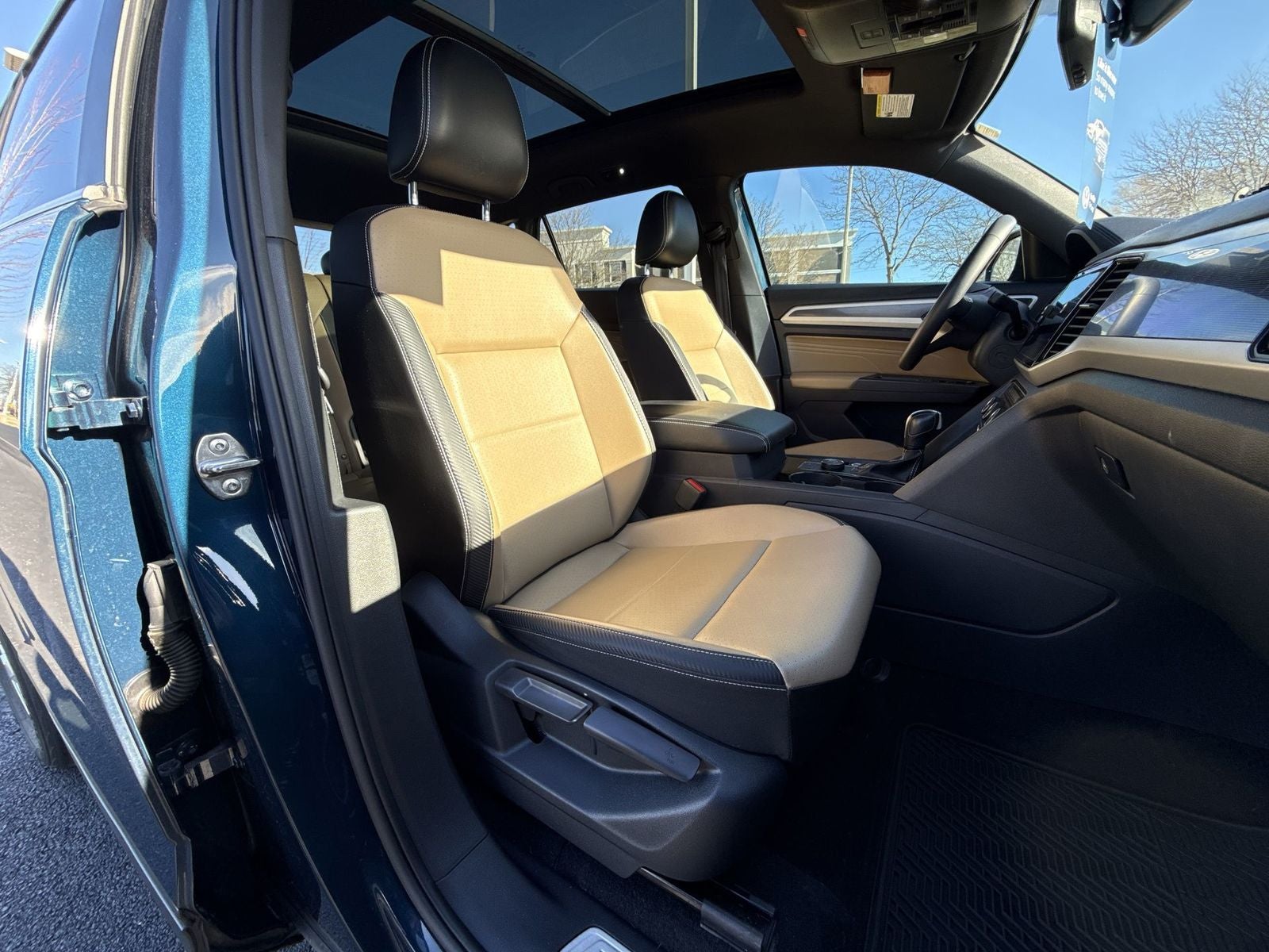 2022 Volkswagen Atlas Cross Sport 3.6L V6 SE w/Technology