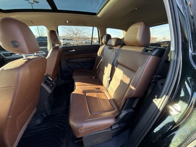 2022 Volkswagen Atlas 3.6L V6 SE w/Technology