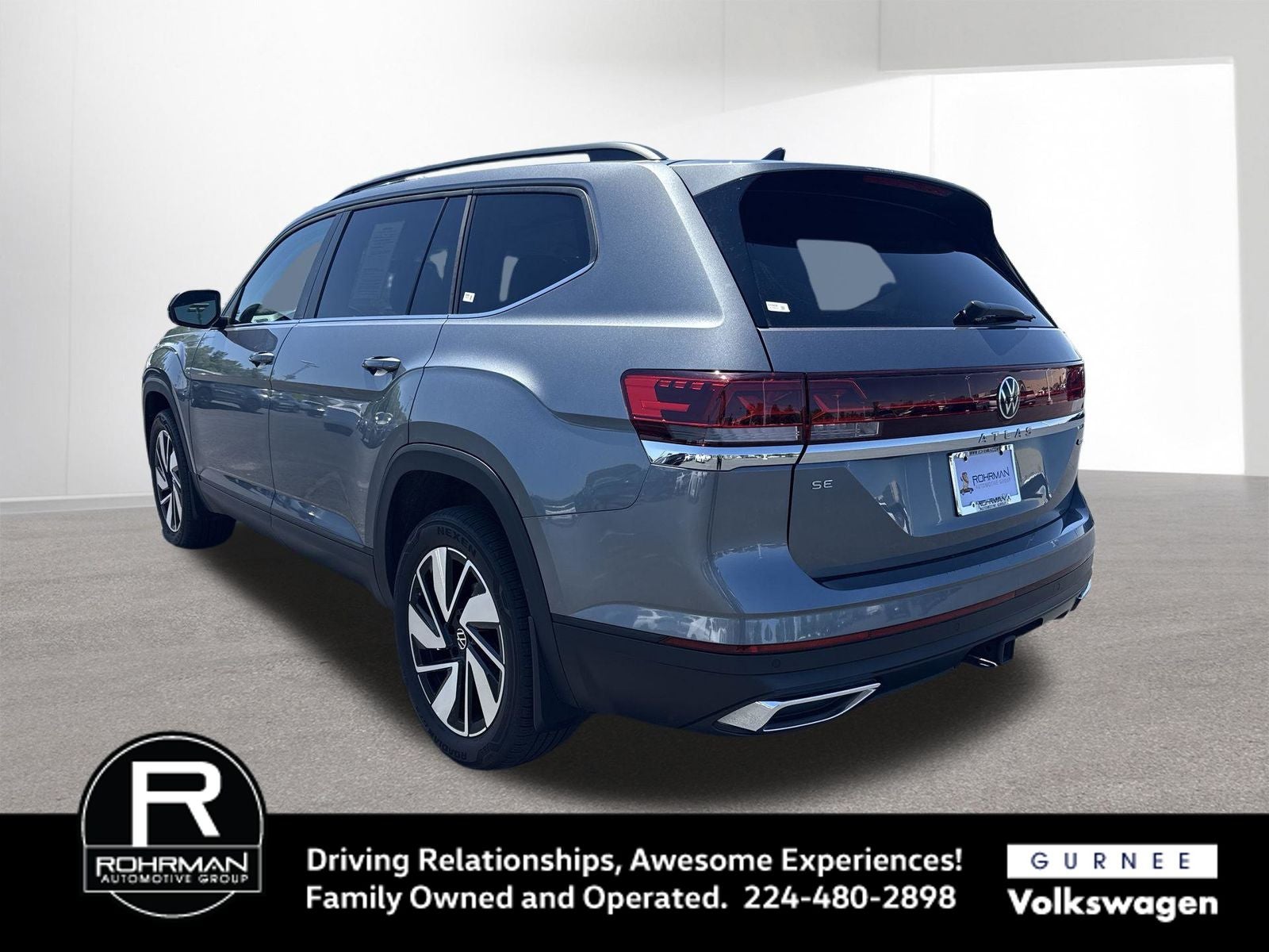 2024 Volkswagen Atlas 2.0T SE w/Technology