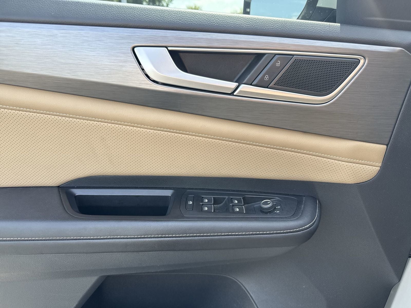 2024 Volkswagen Atlas Cross Sport 2.0T SE