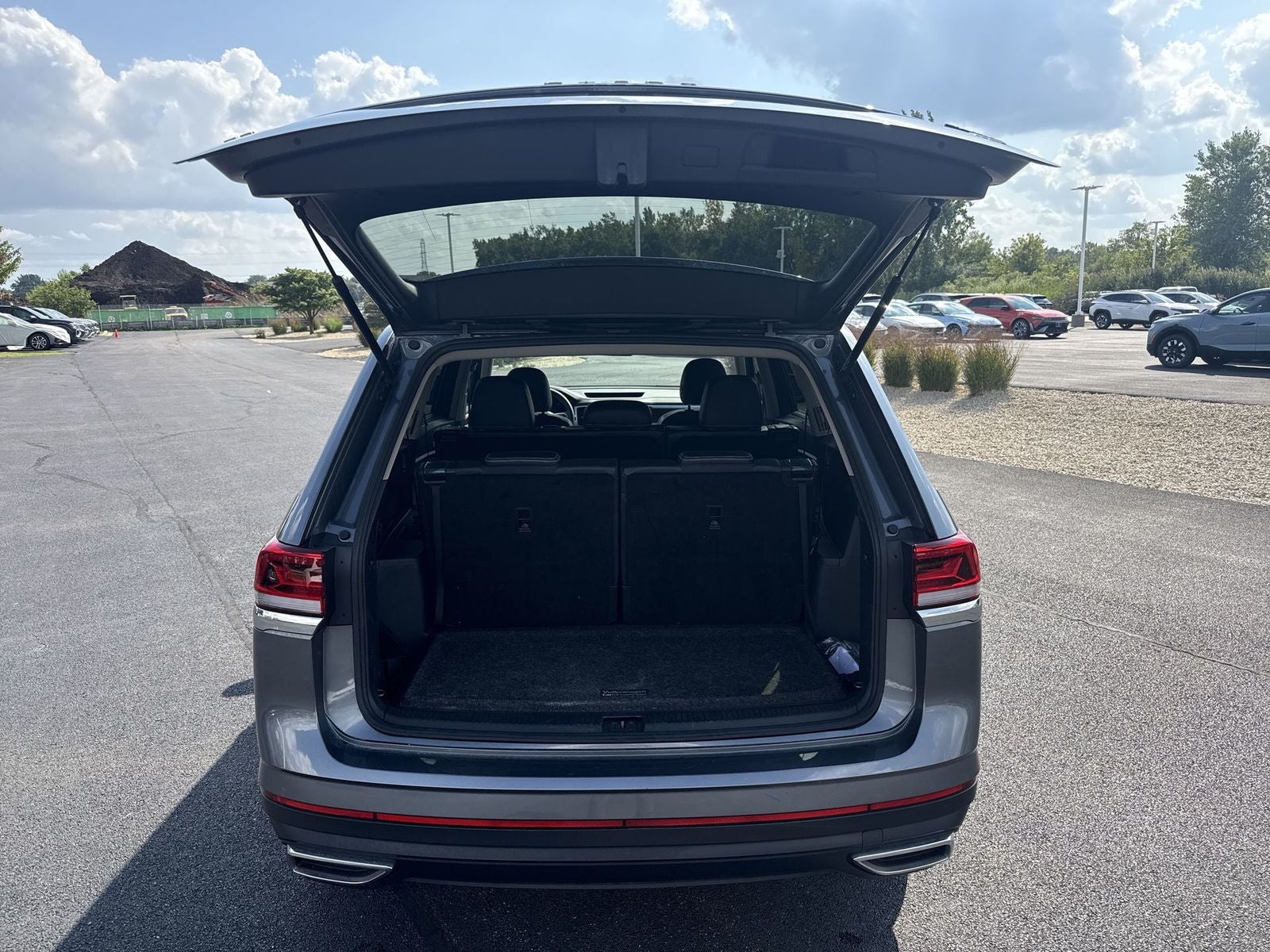 2023 Volkswagen Atlas 2.0T SE