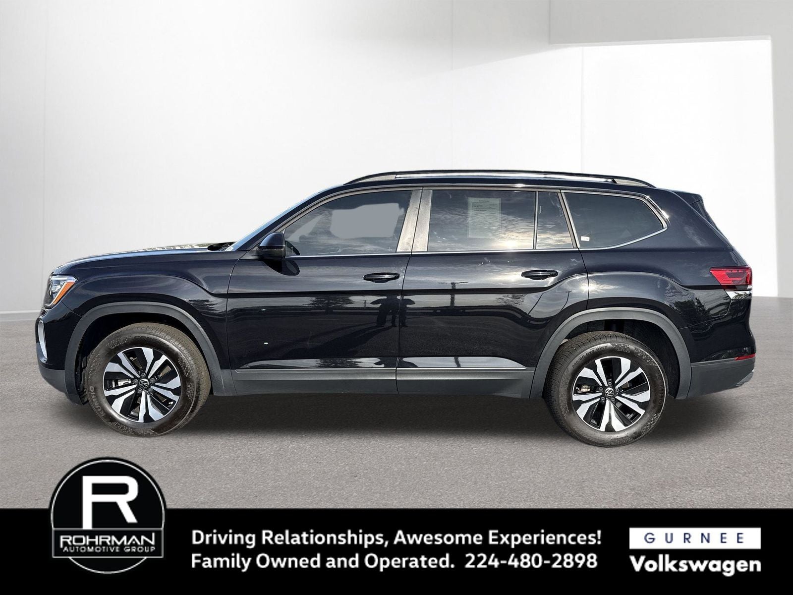 2025 Volkswagen Atlas 2.0T SE