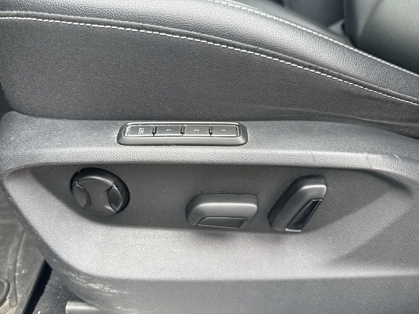 2023 Volkswagen Atlas 3.6L V6 SEL R-Line