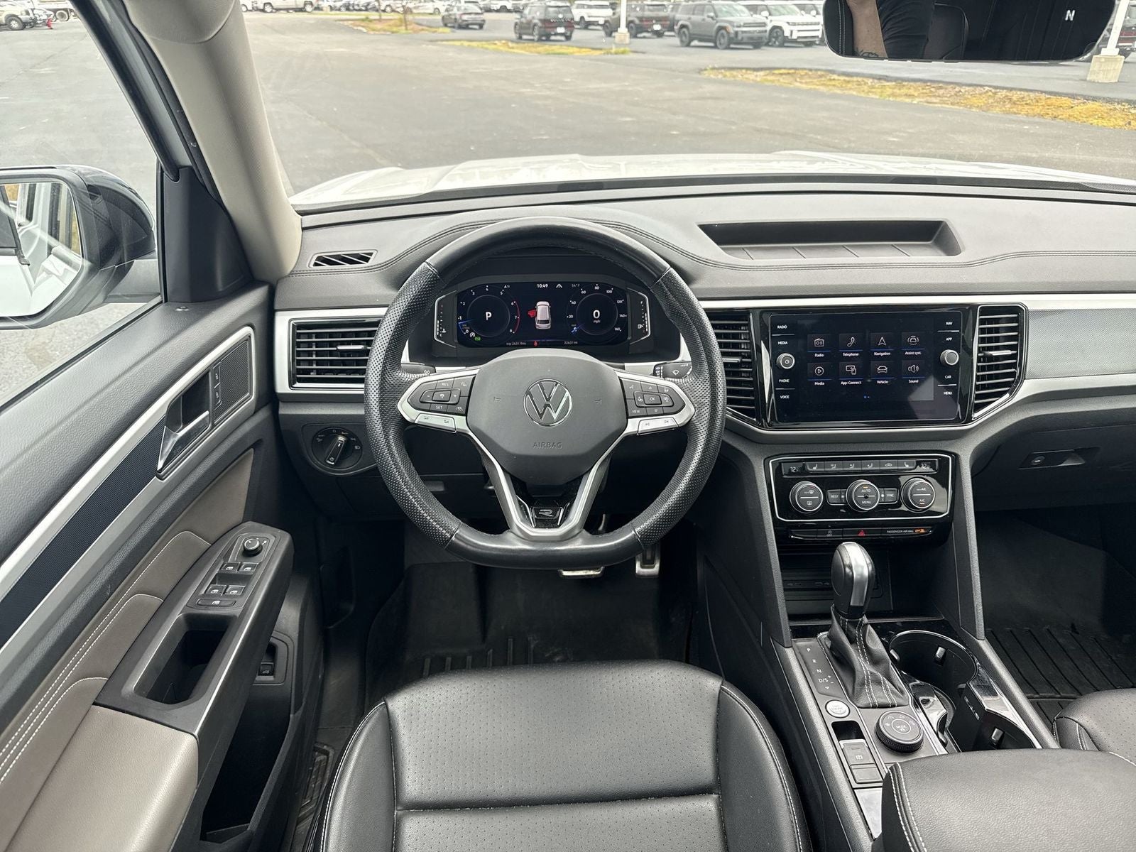 2023 Volkswagen Atlas 3.6L V6 SEL R-Line