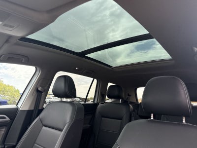 2023 Volkswagen Atlas 3.6L V6 SEL R-Line