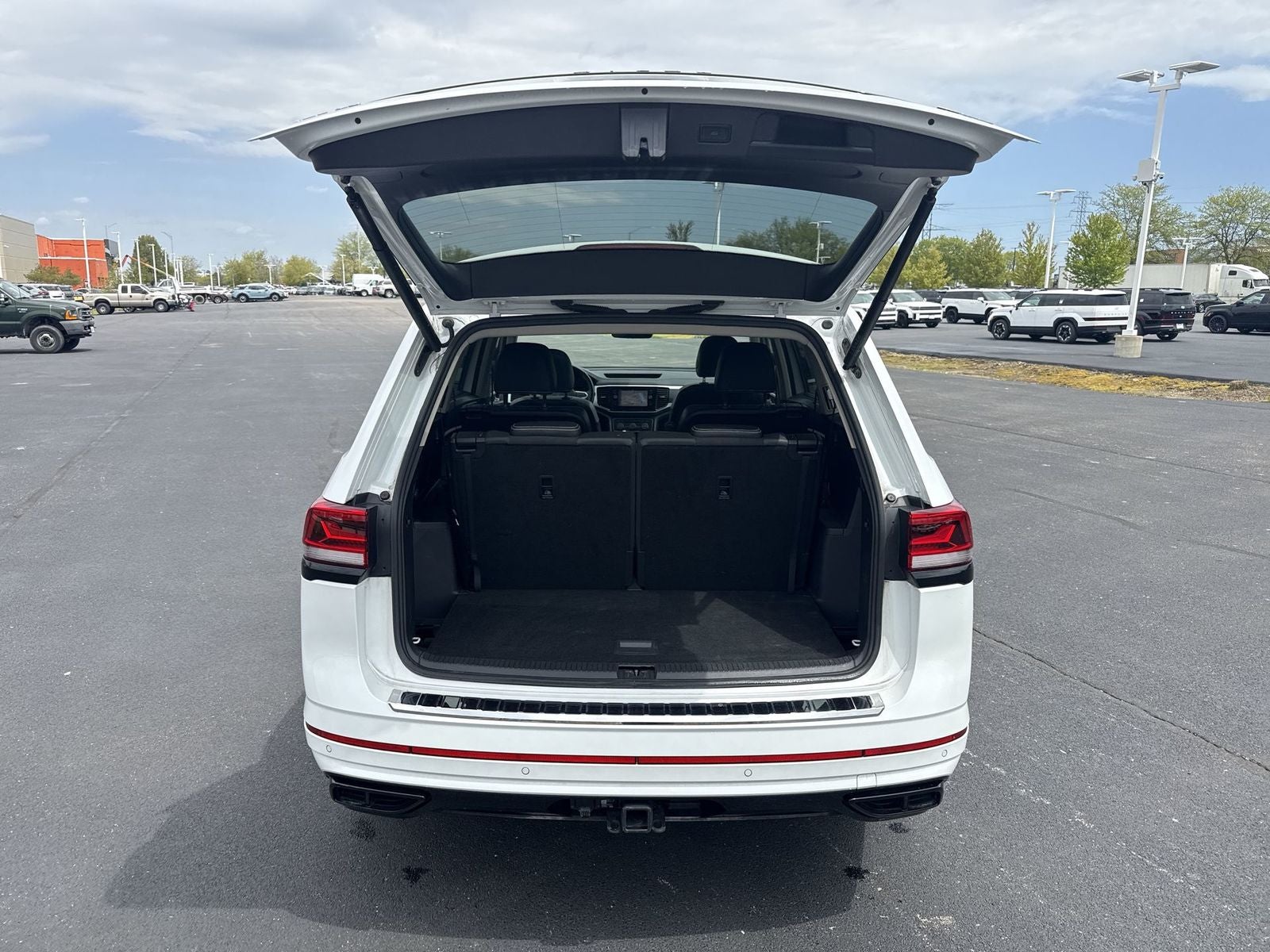2023 Volkswagen Atlas 3.6L V6 SEL R-Line
