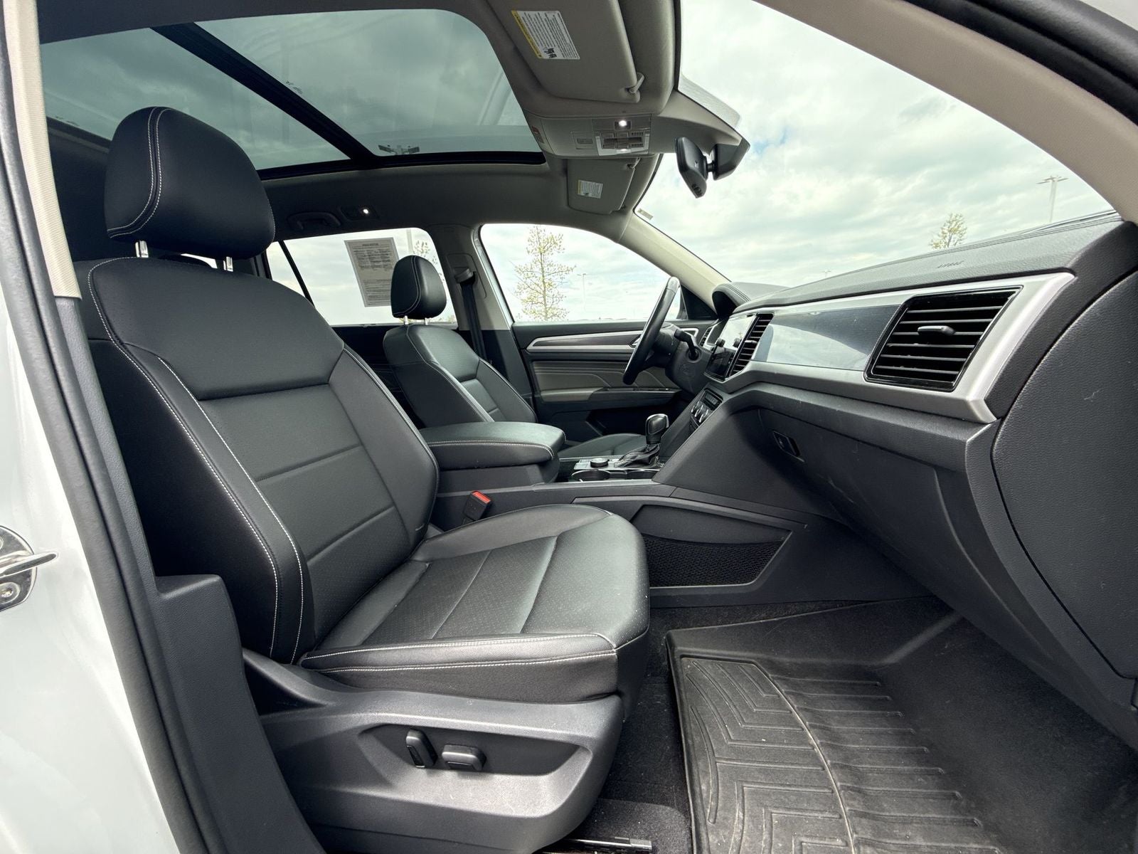 2023 Volkswagen Atlas 3.6L V6 SEL R-Line