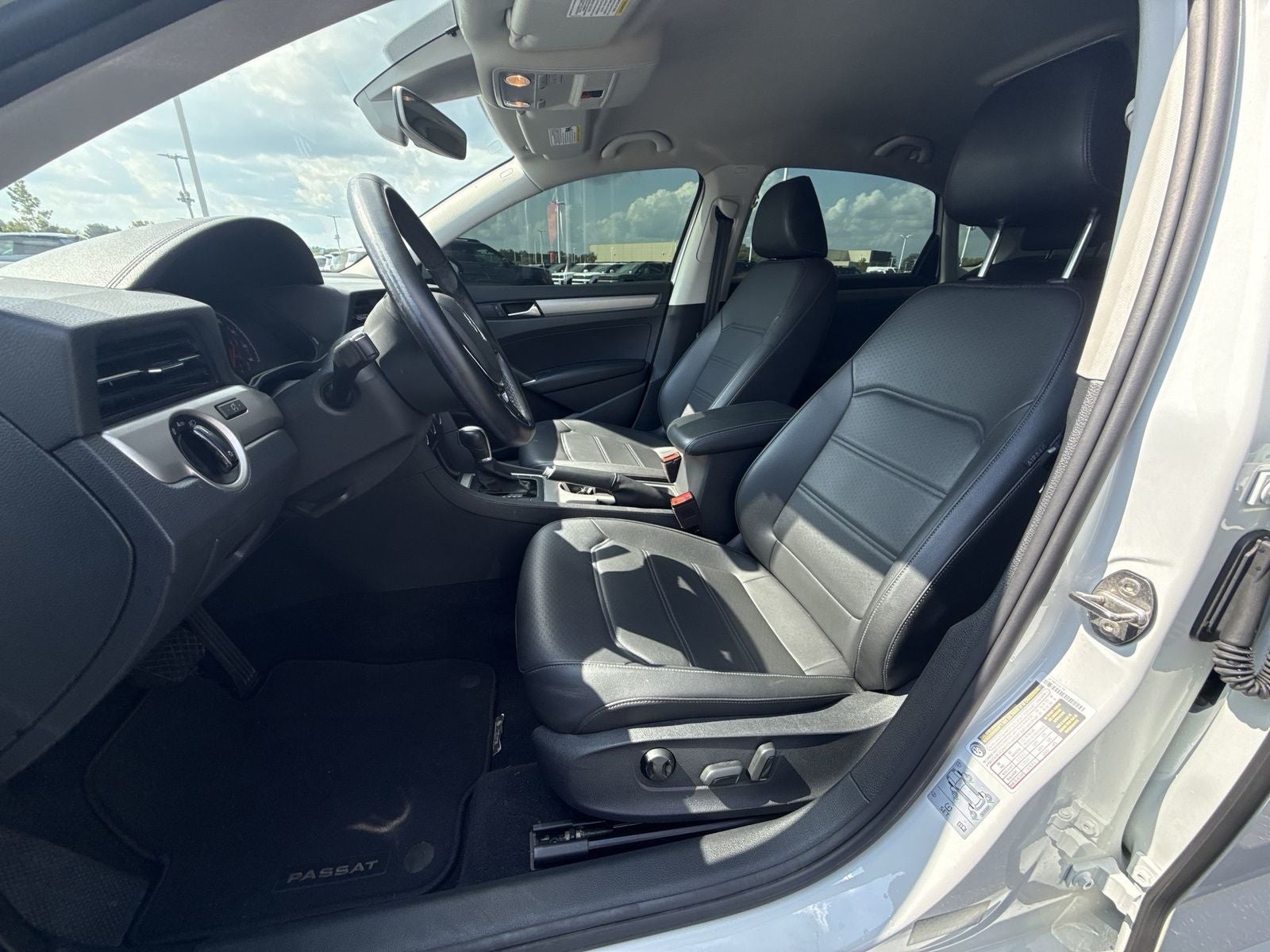 2020 Volkswagen Passat 2.0T SE