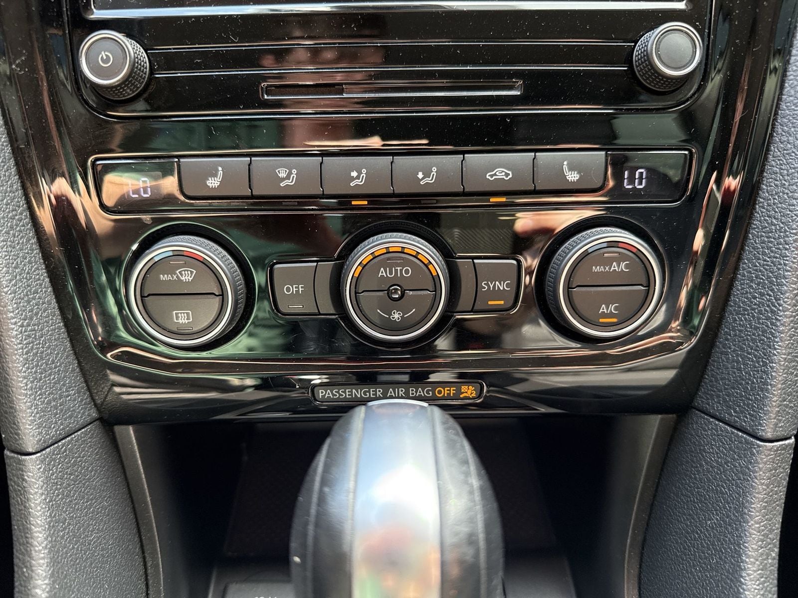 2020 Volkswagen Passat 2.0T SE