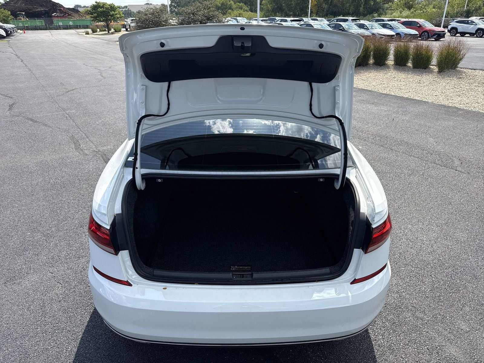 2020 Volkswagen Passat 2.0T SE