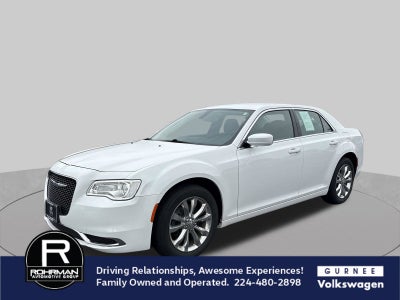 2018 Chrysler 300 Touring
