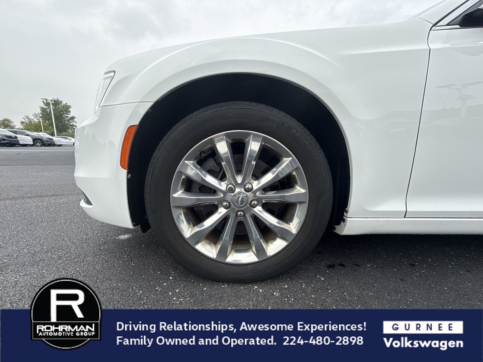 2018 Chrysler 300 Touring