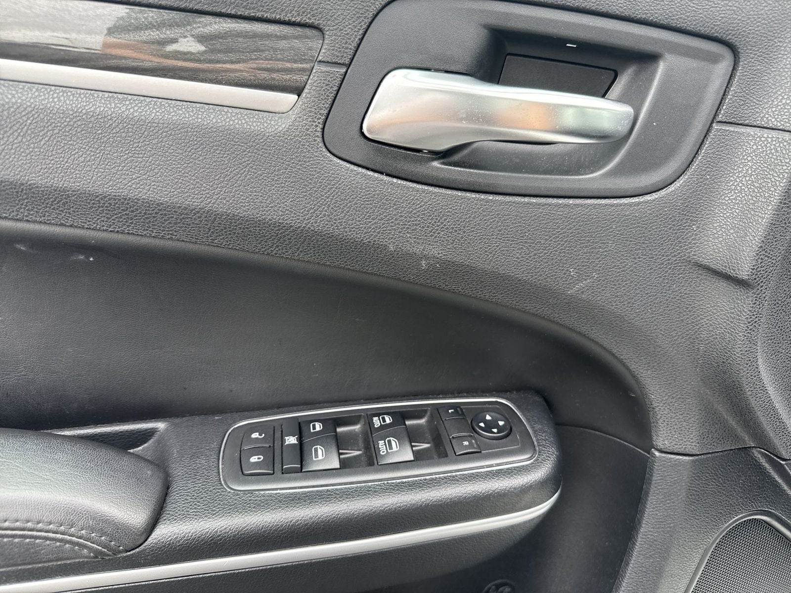 2018 Chrysler 300 Touring