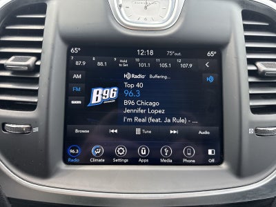 2018 Chrysler 300 Touring