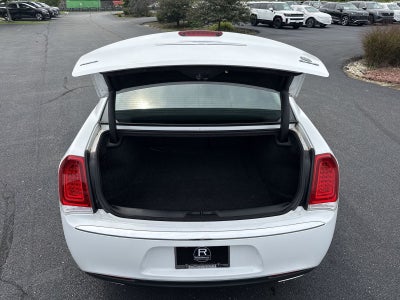 2018 Chrysler 300 Touring