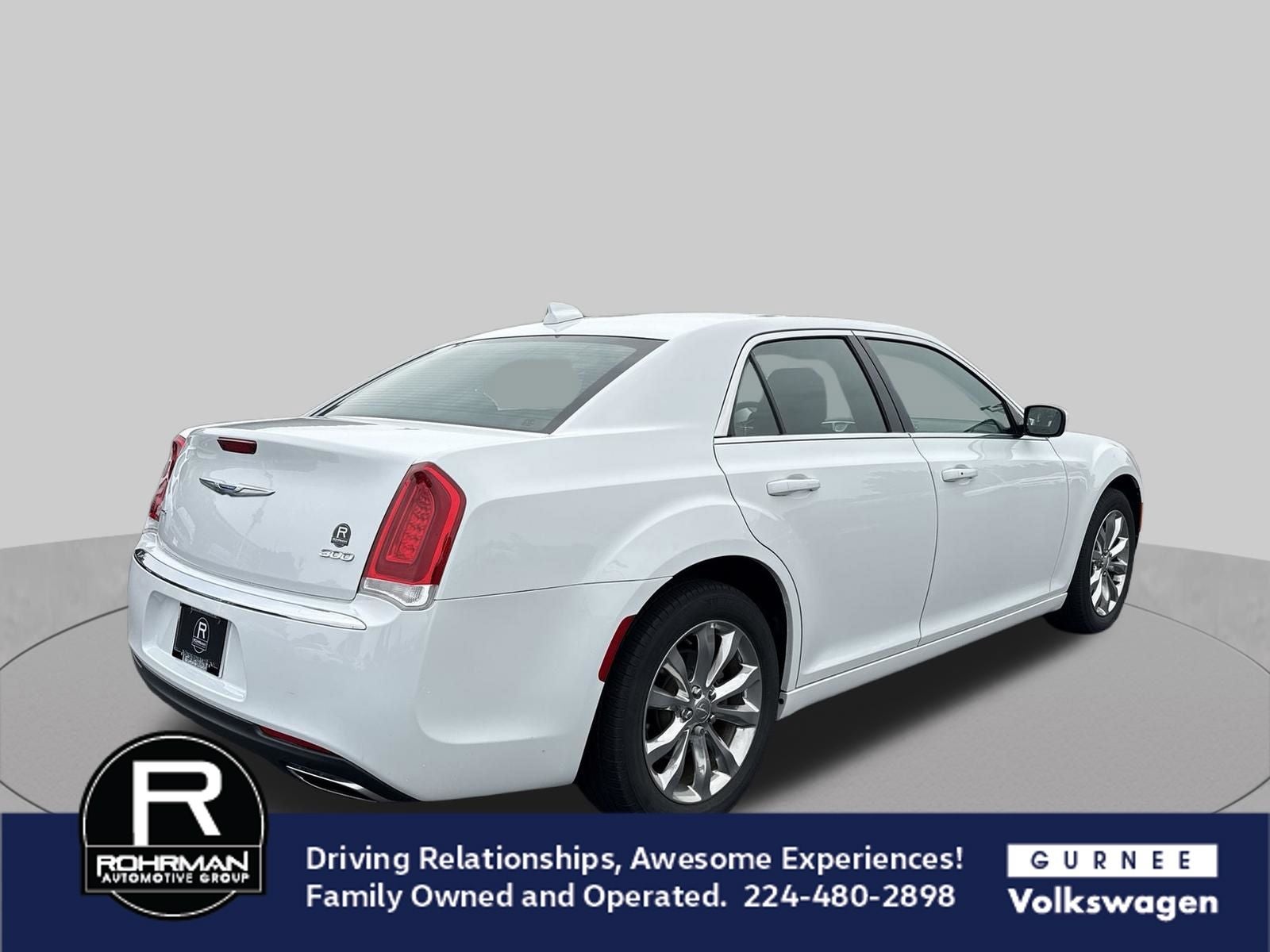 2018 Chrysler 300 Touring