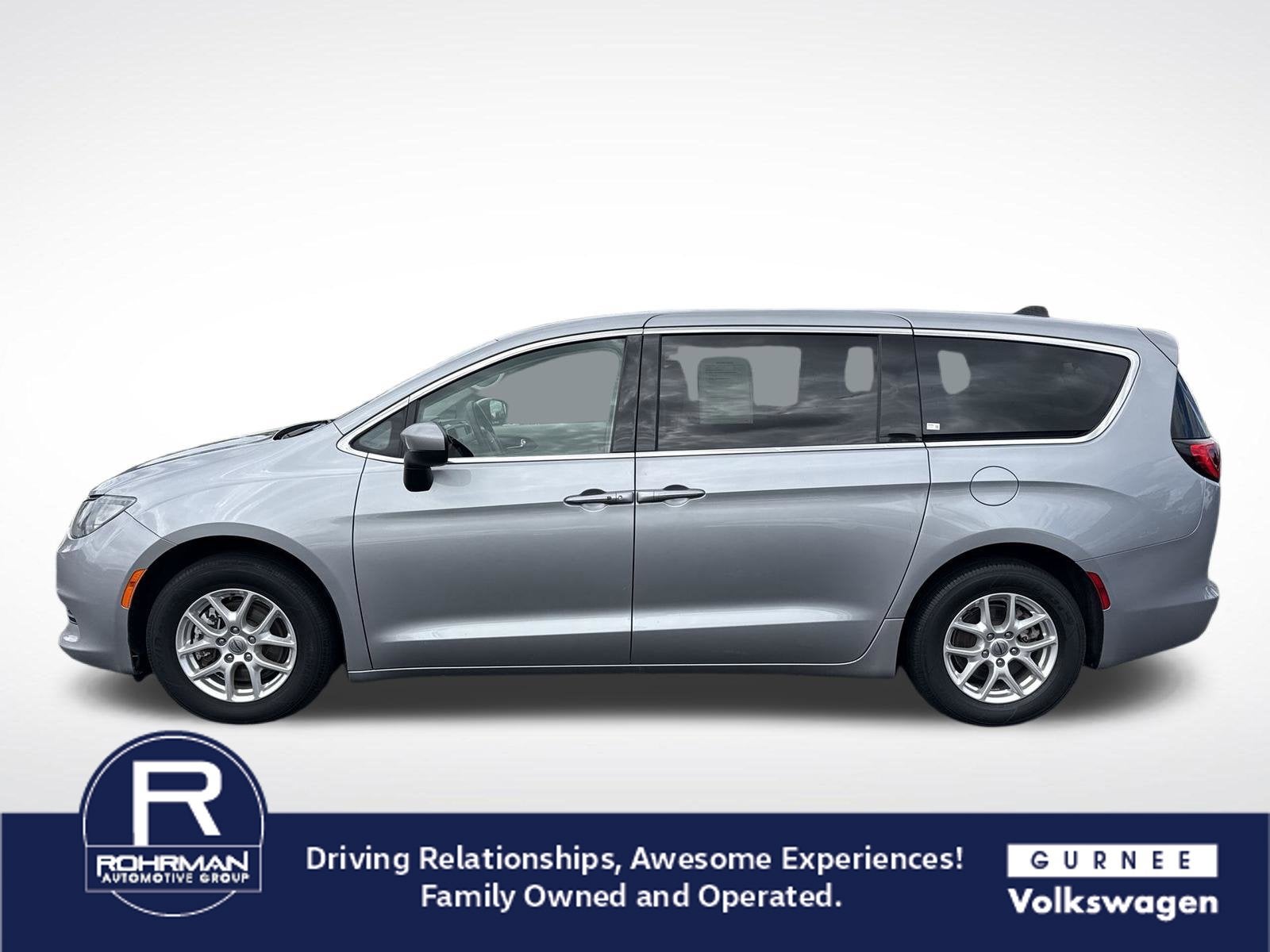 2021 Chrysler Voyager LX