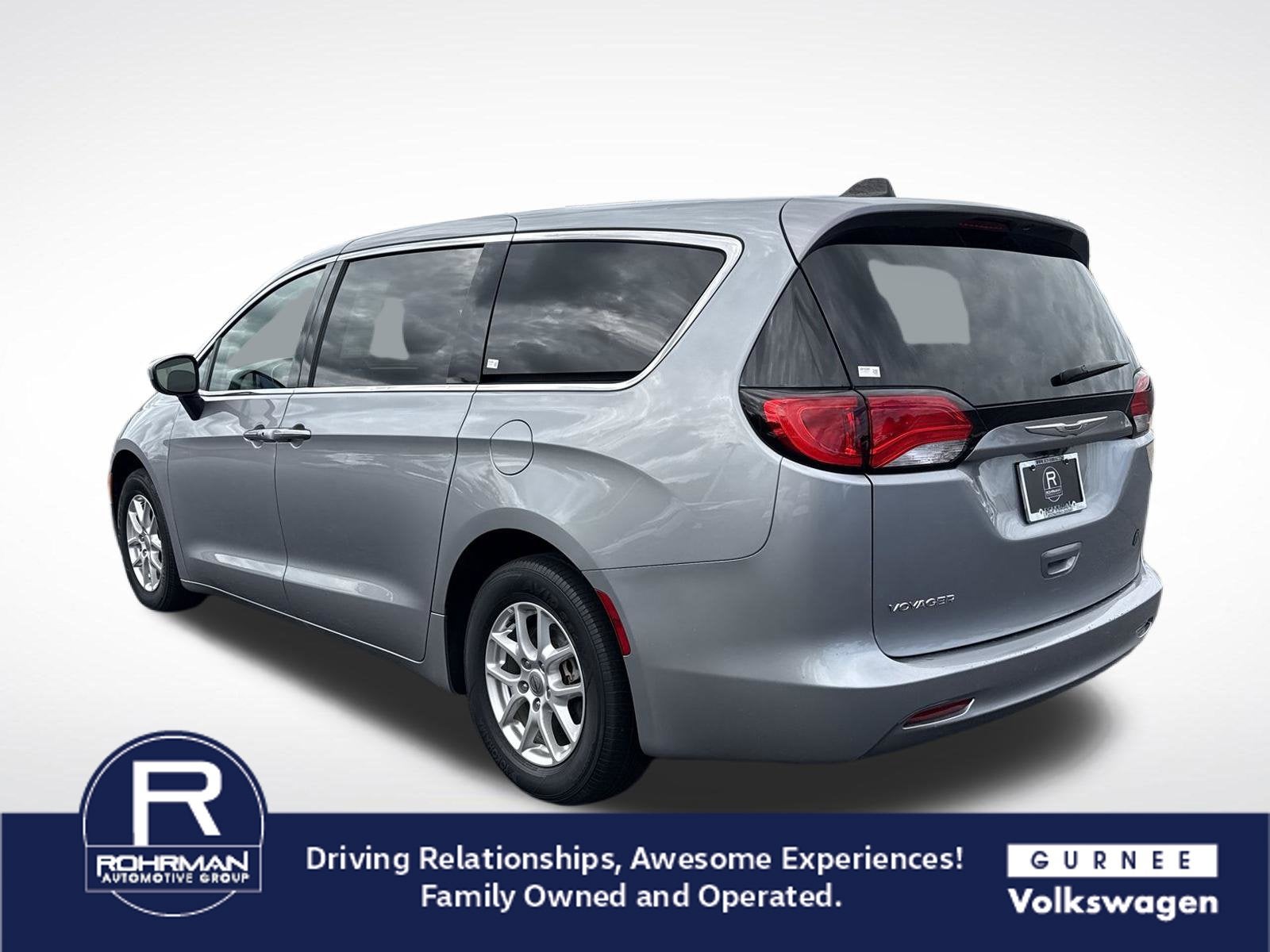 2021 Chrysler Voyager LX