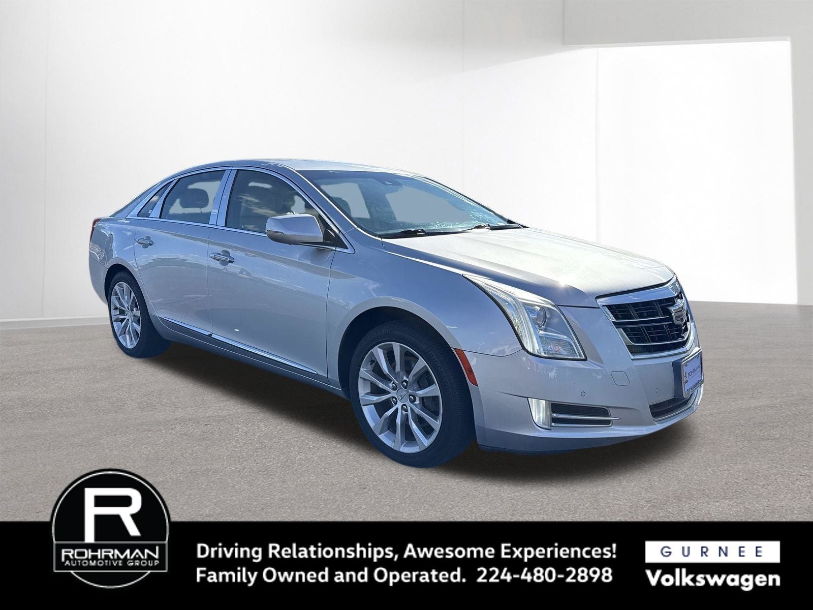 Used 2016 Cadillac XTS Luxury Collection with VIN 2G61N5S38G9158440 for sale in Gurnee, IL