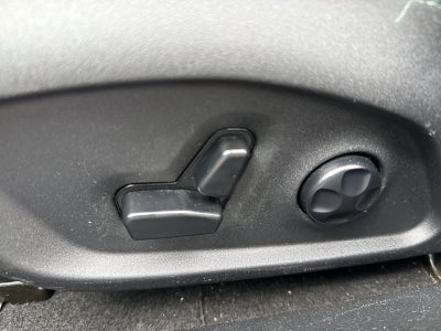 2018 Jeep Compass Latitude Popular Equipment Package