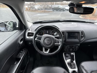 2018 Jeep Compass Latitude Popular Equipment Package