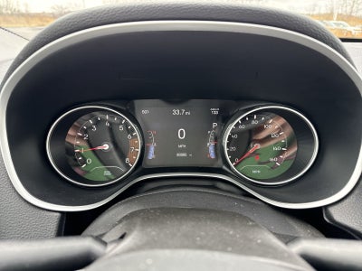 2018 Jeep Compass Latitude Popular Equipment Package