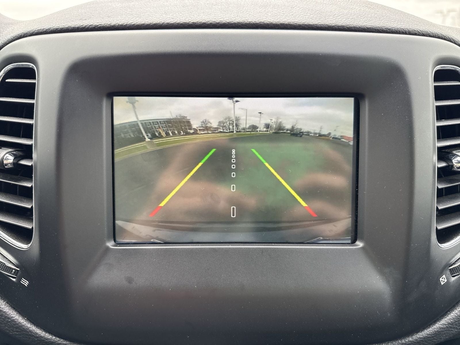 2018 Jeep Compass Latitude Popular Equipment Package