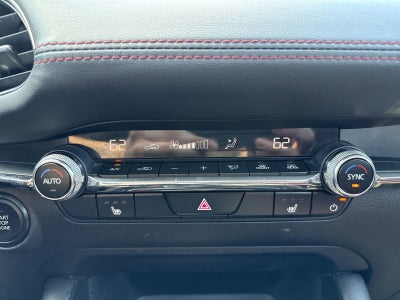 2024 Mazda Mazda3 2.5 S Carbon Edition