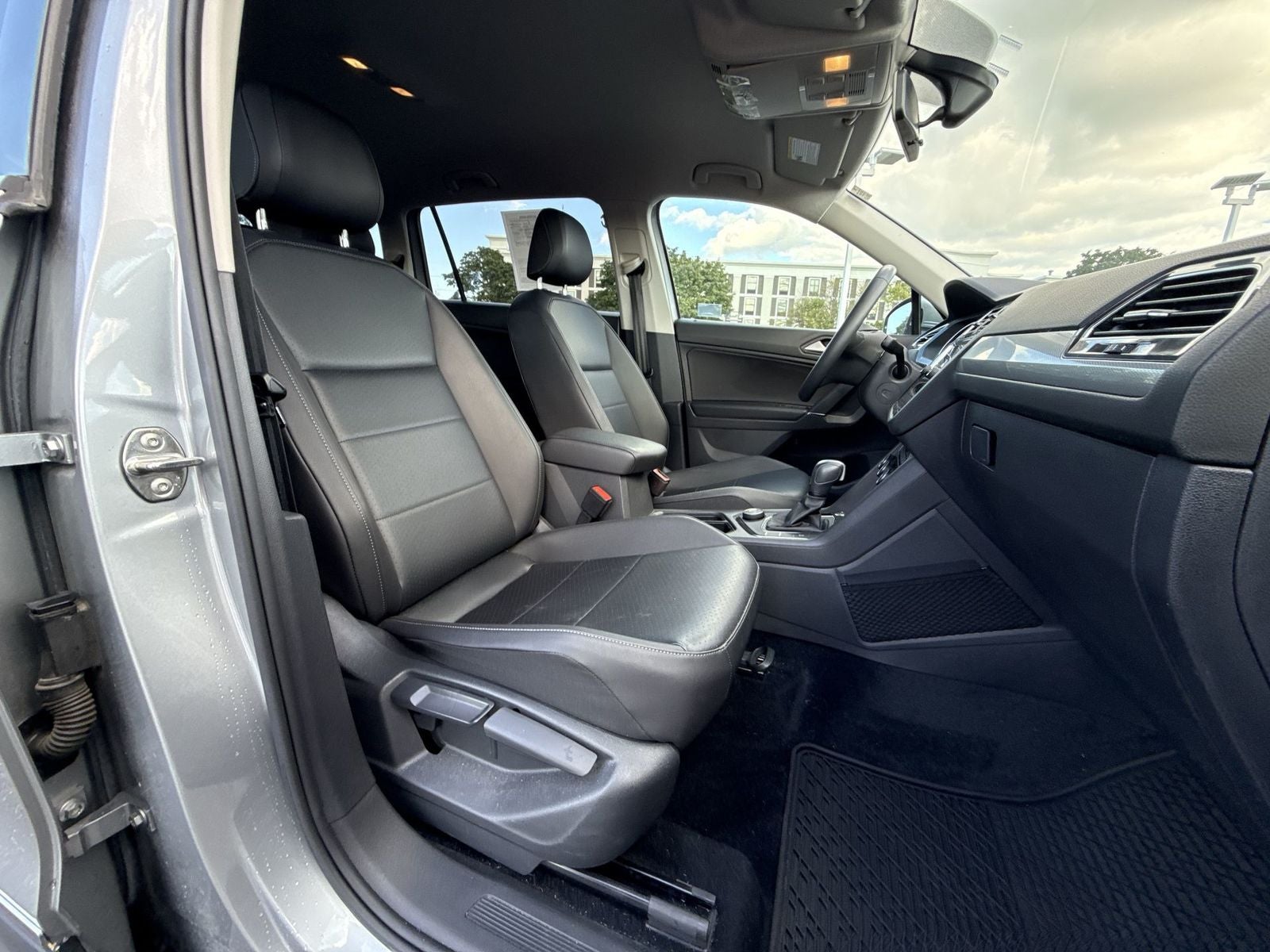 2020 Volkswagen Tiguan 2.0T SE 4Motion